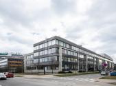 Pronájem - kanceláře, 330 m²