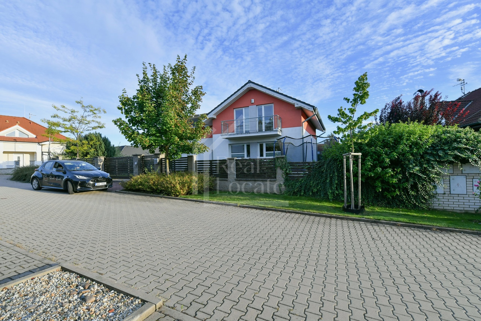 Pronájem vily 5+kk, 187 m², s bazénem, pozemek 792 m², Zdiby, Praha - východ