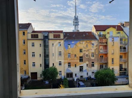 Pronájem bytu, 4+kk, 90 m²