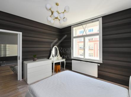 Pronájem bytu, 3+1, 95 m²