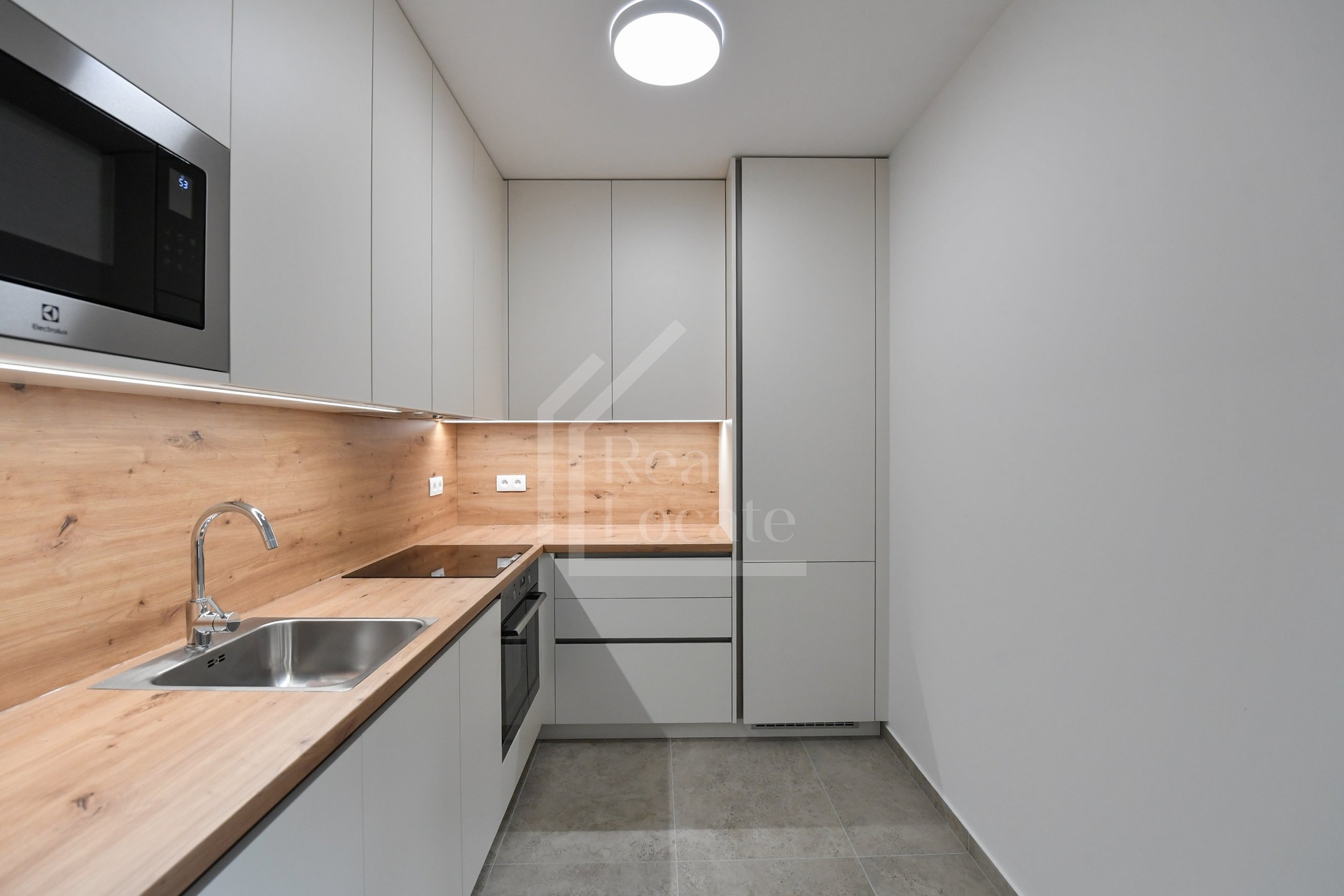 Krásný byt 2+kk po rekonstrukci, 60 m² + balkon, sklep, Praha 5 – Košíře