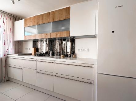 5C601AE6-83E2-4C0E-A474-F92E03D79182 | Prodej bytu, 3+kk, 74 m²
