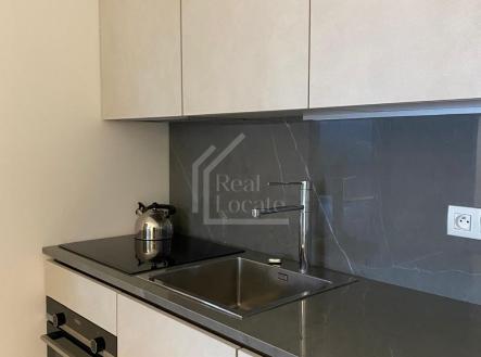 Pronájem bytu, 2+kk, 63 m²
