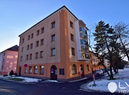 Prodej nebytového prostoru v domě na Brodské ul. ve Žďáře nad Sázavou | Prodej bytu, atypický, 126 m²