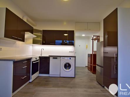 Pronájem bytu, 1+1, 38 m²