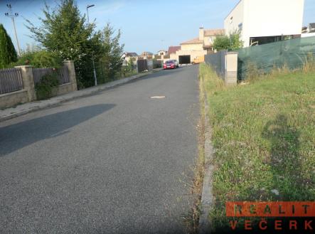 P1034761 | Prodej - pozemek pro bydlení, 898 m²