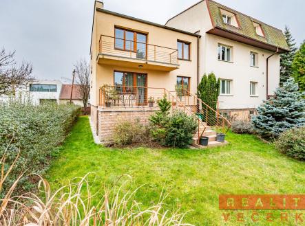 ZZ2TWMR843 | Prodej - dům/vila, 173 m²