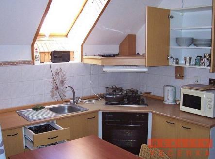 hlavni-kuchyn-b19a-931531 | Pronájem bytu, 4+1, 75 m²