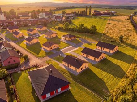 Hlavní ptačí pohled | Prodej - dům/vila, 101 m²