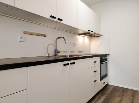 Pronájem bytu, 3+1, 72 m² obrázek