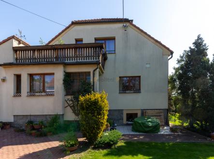 r6m19003.jpg | Prodej - dům/vila, 294 m²