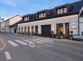 Prodej - dům/vila, 450 m²