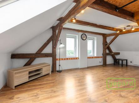 obývací místnost | Prodej bytu, 1+kk, 57 m²