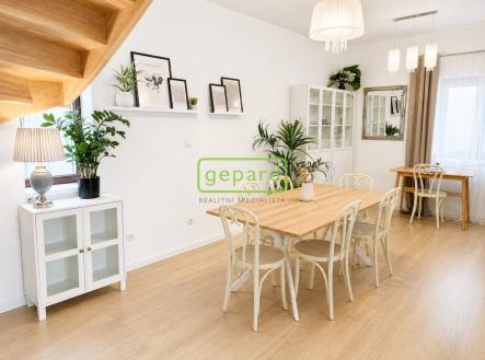 jidelni-kout.jpg | Prodej - hotel, 175 m²