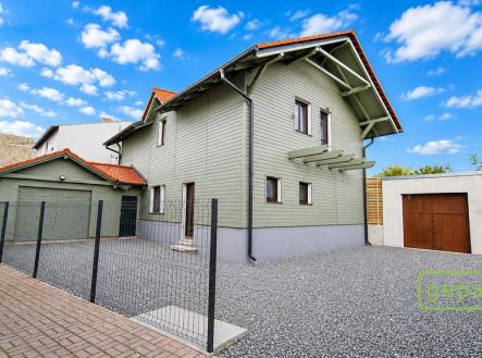 chatgpt-image-22.5.2026-11-20-28.jpg | Prodej - hotel, 175 m²