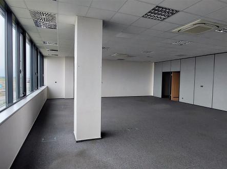 . | Pronájem - kanceláře, 161 m²