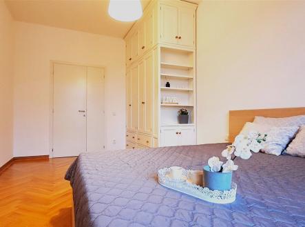 . | Pronájem bytu, 4+kk, 102 m²