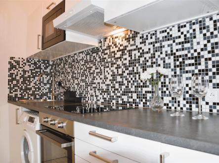 . | Pronájem bytu, 1+kk, 28 m²