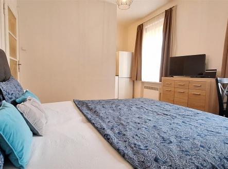 . | Pronájem bytu, 1+kk, 28 m²