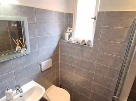 . | Pronájem bytu, 1+kk, 35 m²