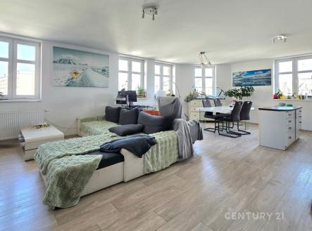 . | Pronájem bytu, 4+kk, 128 m²