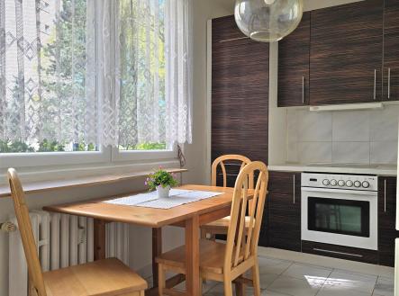 Pronájem bytu, 2+1, 56 m² obrázek