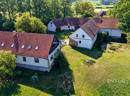 . | Prodej - dům/vila, 310 m²