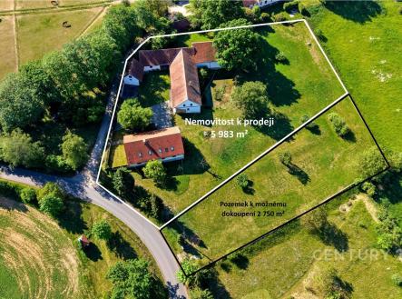 . | Prodej - dům/vila, 310 m²
