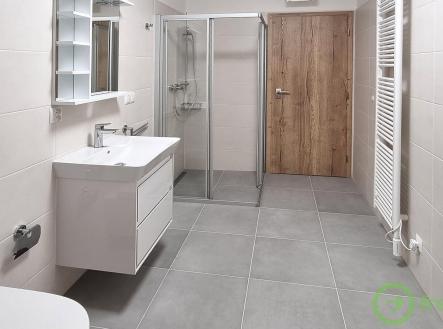 Pronájem bytu, 2+kk, 66 m²