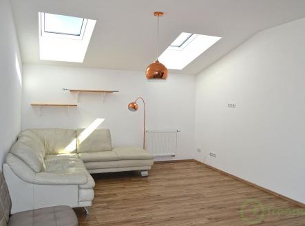 Pronájem bytu, 2+kk, 50 m²