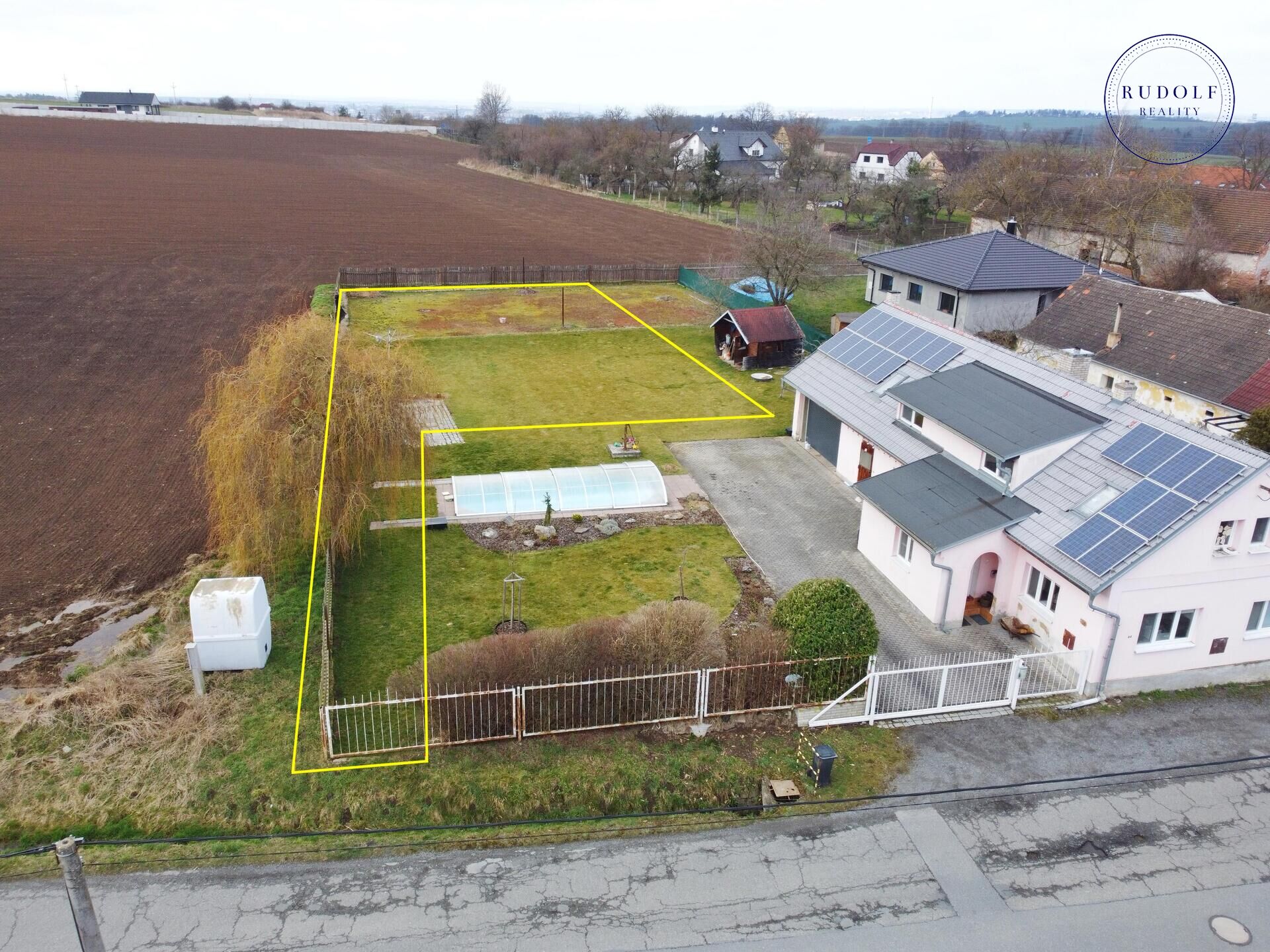 Prodej stavebního pozemku 768 m2, Plzeň- Letkov