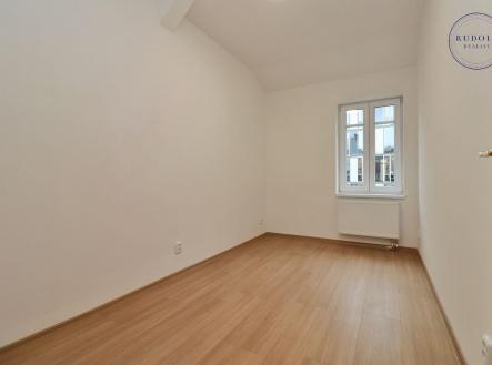 Pronájem bytu, 3+kk, 65 m²