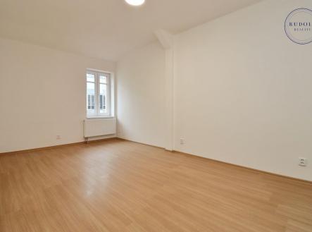 Pronájem bytu, 3+kk, 62 m²