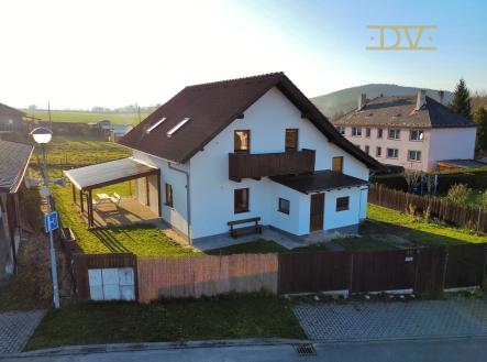 9194fb39-fd80-416f-aad8-83dd05ec54f6.jpeg | Prodej - dům/vila, 238 m²