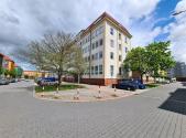 Pronájem - obchodní prostor, 117 m²
