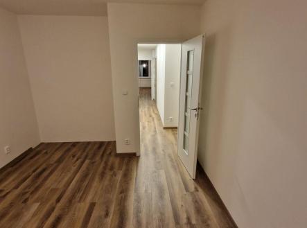 1000019342 | Prodej bytu, 3+kk, 77 m²