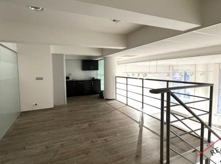 IMG_0717 | Pronájem - kanceláře, 240 m²