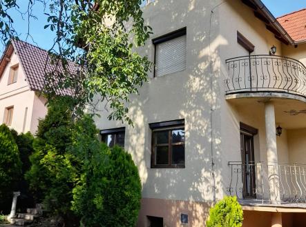 1000028632 | Prodej - dům/vila, 402 m²