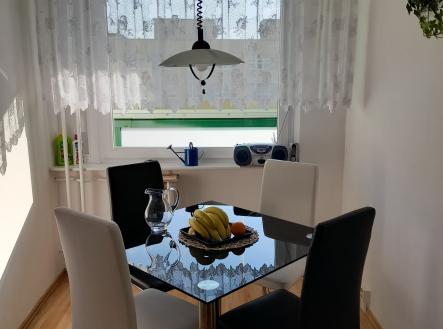 82b72550-0b36-4801-a0b1-214c9c5c1d7b | Pronájem bytu, 3+1, 84 m²