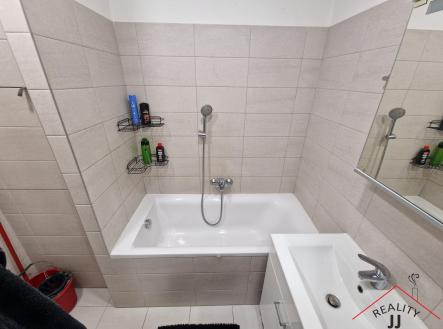 1000040378 | Pronájem bytu, 2+1, 51 m²