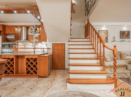 WhatsApp Image 2026-06-16 at 16.30.15 (2) | Prodej - dům/vila, 212 m²