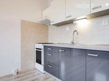 Pronájem bytu, 1+1, 38 m²