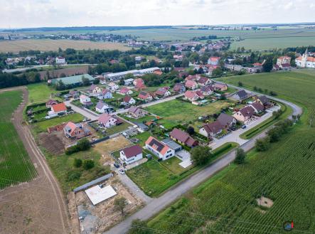 Prodej pozemku 452 m2 Všestary Hradec Králové 12 | Prodej - pozemek pro bydlení, 452 m²