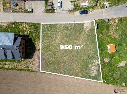 Prodej pozemku 950 m² - Pardubice, Dubany | Prodej - pozemek pro bydlení, 950 m²