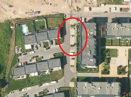 Příloha pošty-3 | Pronájem - malý objekt/garáž