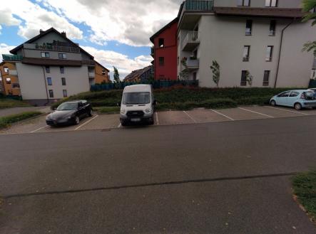 Příloha pošty-2 | Pronájem - malý objekt/garáž