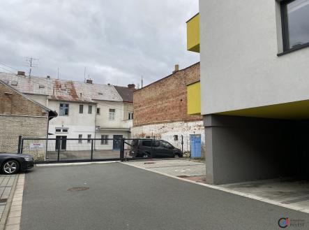 IMG_1993 | Pronájem - malý objekt/garáž