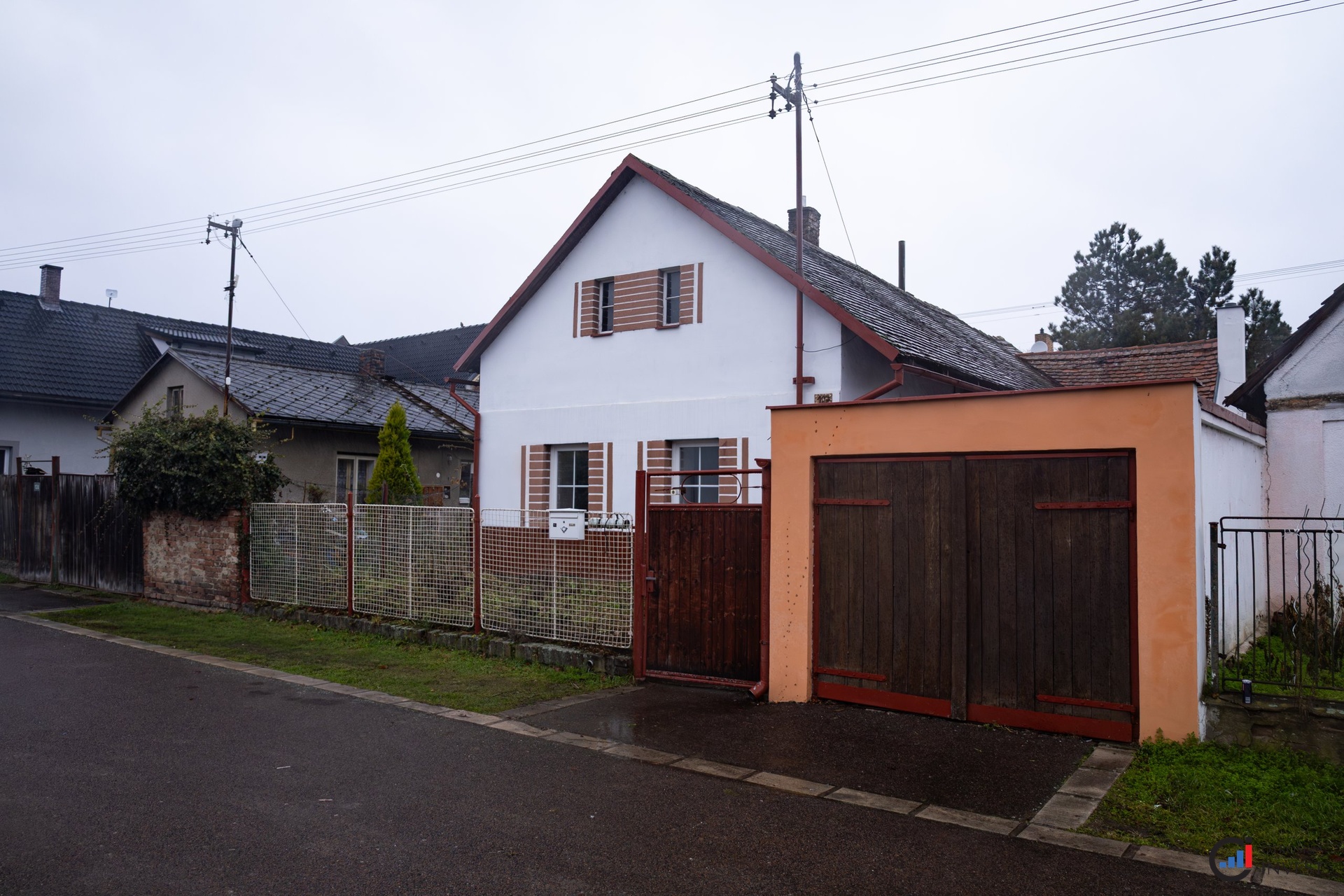 Prodej rodinného domu 5+1, Chrast