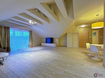 Prodej apartmánu, 80 m² - Dolní Morava | Prodej - hotel, 80 m²