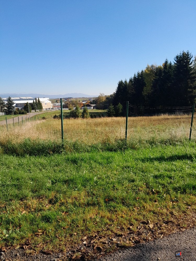 Prodej stavebního pozemku 1 593 m², Lomnice nad Popelkou